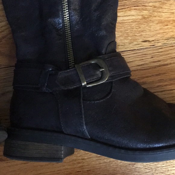 Over the knee boots - Picture 2 of 3